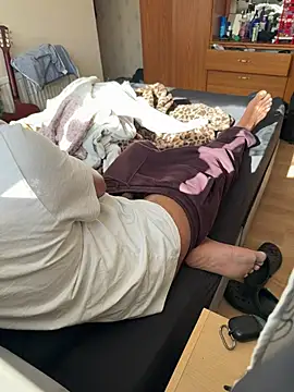 CoolBiDude online show from 03/25/26, 02:45