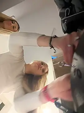 pinkstar  online show from 02/05/25, 04:59