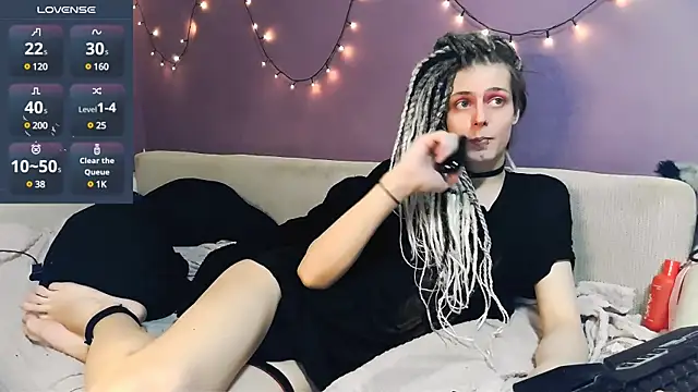 Snapshot of Littlepinkcat chatting on 03/14/25, 04:30 Littlepinkcat online show from 03/14/25, 04:30