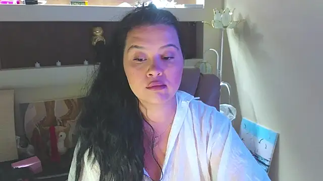 Snapshot of Malika_uAngel chatting on 06/12/26, 12:09 Malika uAngel online show from 06/12/26, 12:09