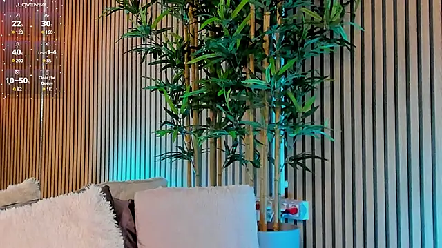 Avril Cyrus online show from 02/28/25, 01:58