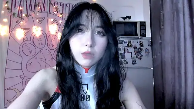 Snapshot of Holy420lolii chatting on 04/05/26, 03:20 Holy420lolii online show from 04/05/26, 03:20