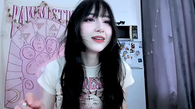 Snapshot of Holy420lolii chatting on 06/09/26, 03:12 Holy420lolii online show from 06/09/26, 03:12