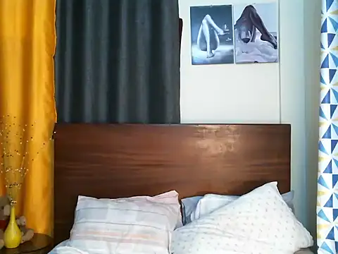 Snapshot of pay_tience chatting on 06/12/26, 03:38 pay tience online show from 06/12/26, 03:38