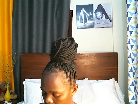 Snapshot of pay_tience chatting on 06/30/26, 01:28 pay tience online show from 06/30/26, 01:28
