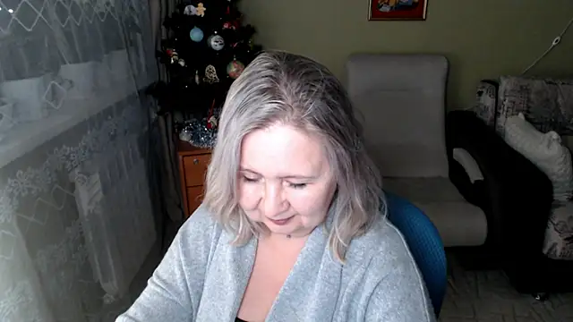 Snapshot of JanaMayer chatting on 01/14/25, 01:17 JanaMayer online show from 01/14/25, 01:17