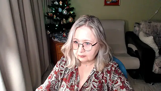 Snapshot of JanaMayer chatting on 01/15/25, 04:32 JanaMayer online show from 01/15/25, 04:32