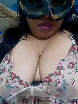 Snapshot of chubby_wife chatting on 01/18/25, 09:34 chubby wife online show from 01/18/25, 09:34