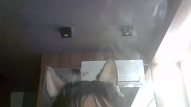 Snapshot of Skinny-Kitten chatting on 05/11/26, 05:43 Skinny-Kitten online show from 05/11/26, 05:43