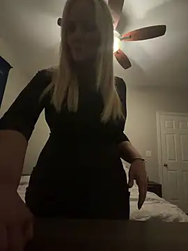 Sexual Lovable Doll online show from 03/31/26, 08:09