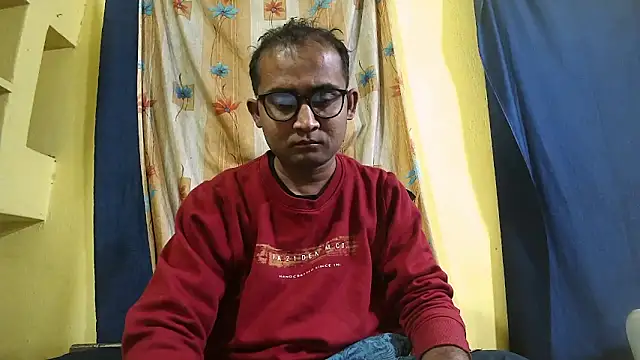 Snapshot of Cute_boy2000 chatting on 02/09/25, 12:30 Cute boy2000 online show from 02/09/25, 12:30