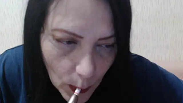 Snapshot of Mirabelle_Sweet chatting on 11/08/25, 07:52 Mirabelle Sweet online show from 11/08/25, 07:52