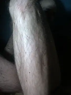 Snapshot of Adamvarga0318 chatting on 03/17/25, 01:03 Adamvarga0318 online show from 03/17/25, 01:03