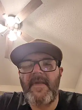 Snapshot of Louis504z chatting on 03/01/26, 10:06 Louis504z online show from 03/01/26, 10:06