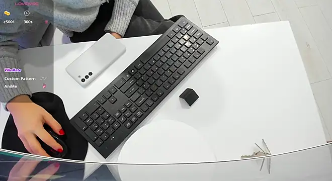 Snapshot of Christall_StarXX chatting on 02/19/25, 03:05 Christall StarXX online show from 02/19/25, 03:05