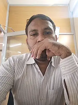 Snapshot of adicma123 chatting on 09/10/25, 03:39 adicma123 online show from 09/10/25, 03:39