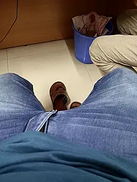 adicma123 online show from 03/28/26, 07:08