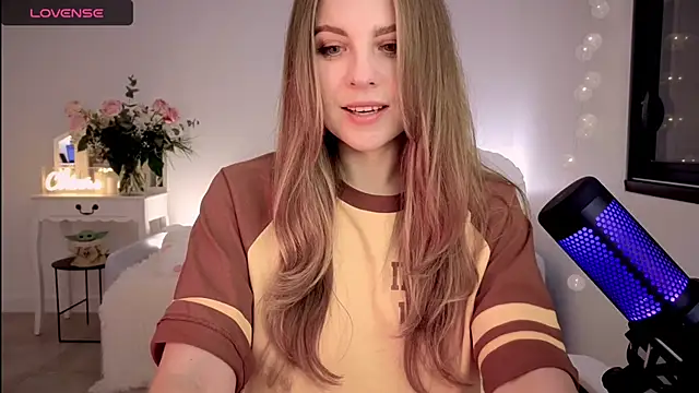 ImKeira online show from 02/13/25, 08:13