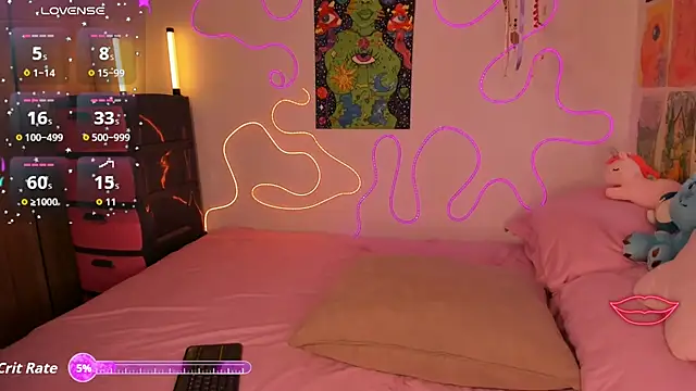 Cinnamon Meow online show from 03/23/26, 05:17