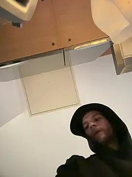 Z1uk online show from 07/08/26, 12:59