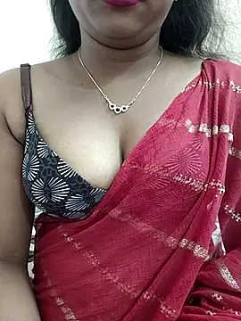 Snapshot of ANGE-MOU chatting on 12/14/25, 01:33 ANGE-MOU online show from 12/14/25, 01:33