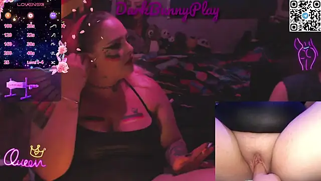 Snapshot of DarkBunnyPlay chatting on 06/20/26, 07:05 DarkBunnyPlay online show from 06/20/26, 07:05