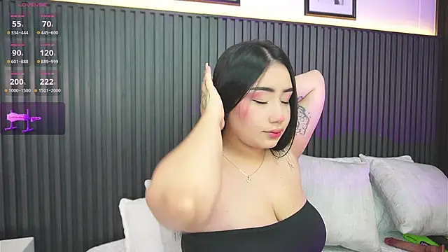 Snapshot of haylie_ chatting on 12/14/25, 06:52 haylie online show from 12/14/25, 06:52