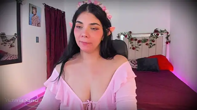 victoriaasaenz  online show from 02/15/26, 01:13