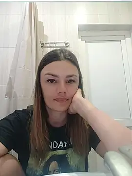KrissSexi online show from 07/08/26, 03:44