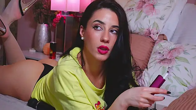 AmeliaJune online show from 02/12/26, 11:00