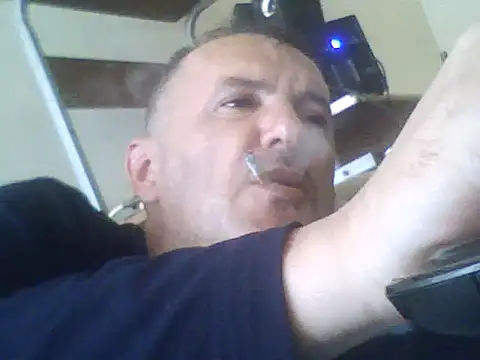 Snapshot of bestofyalcinturkey chatting on 10/25/25, 12:45 bestofyalcinturkey online show from 10/25/25, 12:45