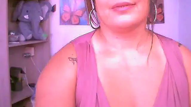 ChiaraFioree online show from 05/04/26, 06:59