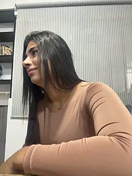 ZiaCalifa online show from 12/01/25, 01:16