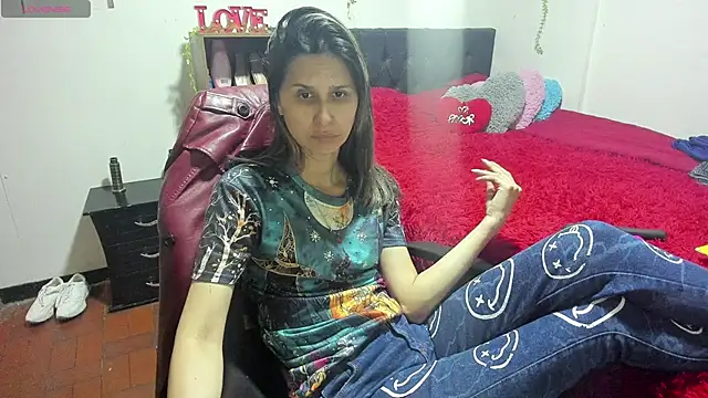 lauren ashlee online show from 11/17/25, 05:30