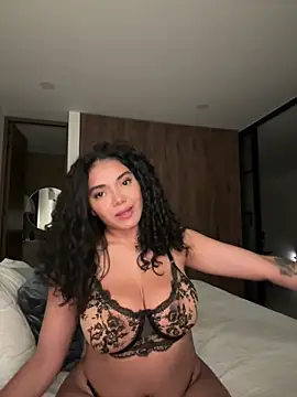 Mariecurl online show from 02/06/25, 12:43