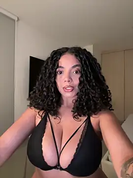 Mariecurl online show from 11/21/25, 03:16