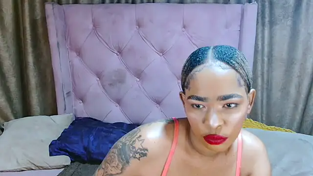 AFRICANGODDESSXXX online show from 10/31/25, 12:44
