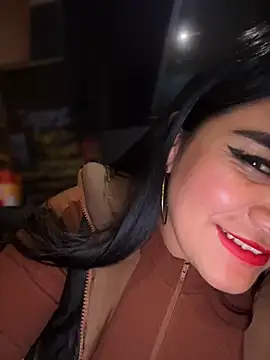 Snapshot of Insane_Issa chatting on 12/07/24, 11:01 Insane Issa online show from 12/07/24, 11:01