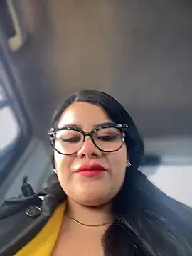 Snapshot of Insane_Issa chatting on 02/02/25, 06:31 Insane Issa online show from 02/02/25, 06:31