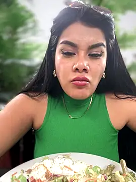 Insane Issa online show from 12/20/25, 07:10