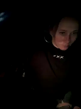 Snapshot of SummerBlueMoon chatting on 11/22/25, 06:45 SummerBlueMoon online show from 11/22/25, 06:45