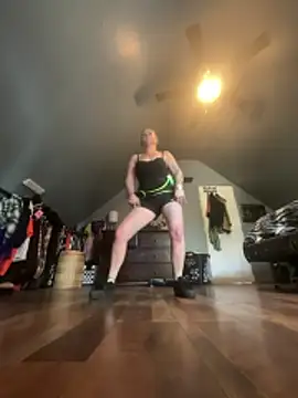 SummerBlueMoon online show from 03/04/26, 10:16