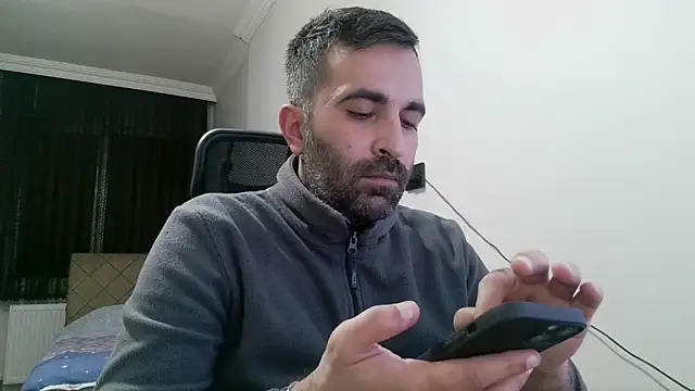 Snapshot of tgltplsr chatting on 01/18/25, 11:22 tgltplsr online show from 01/18/25, 11:22