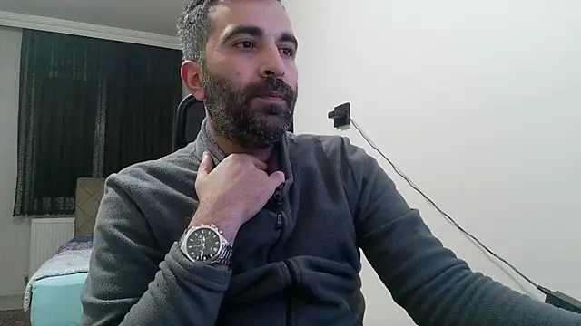Snapshot of tgltplsr chatting on 01/26/25, 12:48 tgltplsr online show from 01/26/25, 12:48