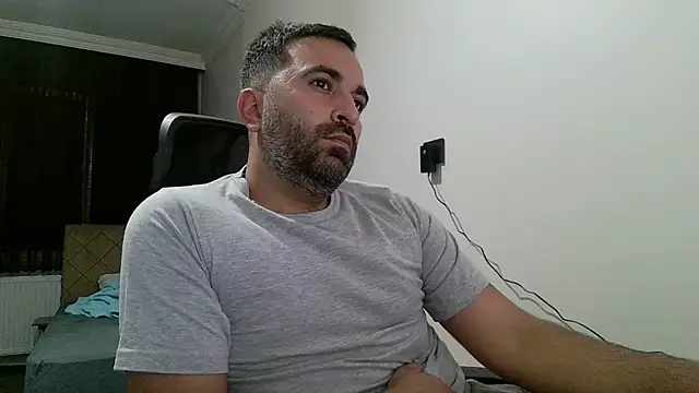 Snapshot of tgltplsr chatting on 09/11/25, 01:49 tgltplsr online show from 09/11/25, 01:49