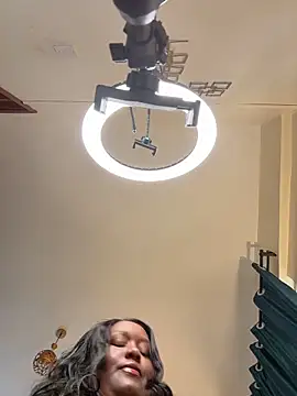 m yummyshish online show from 11/05/25, 12:49