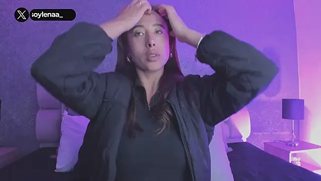 lena banks online show from 10/10/25, 10:42