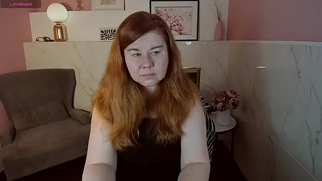 Snapshot of Mrs_Emilia chatting on 12/05/24, 05:17 Mrs Emilia online show from 12/05/24, 05:17