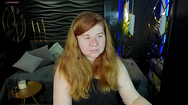 Snapshot of Mrs_Emilia chatting on 12/05/24, 09:28 Mrs Emilia online show from 12/05/24, 09:28