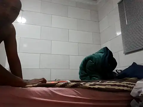 Snapshot of Stormward chatting on 09/11/25, 03:06 Stormward online show from 09/11/25, 03:06